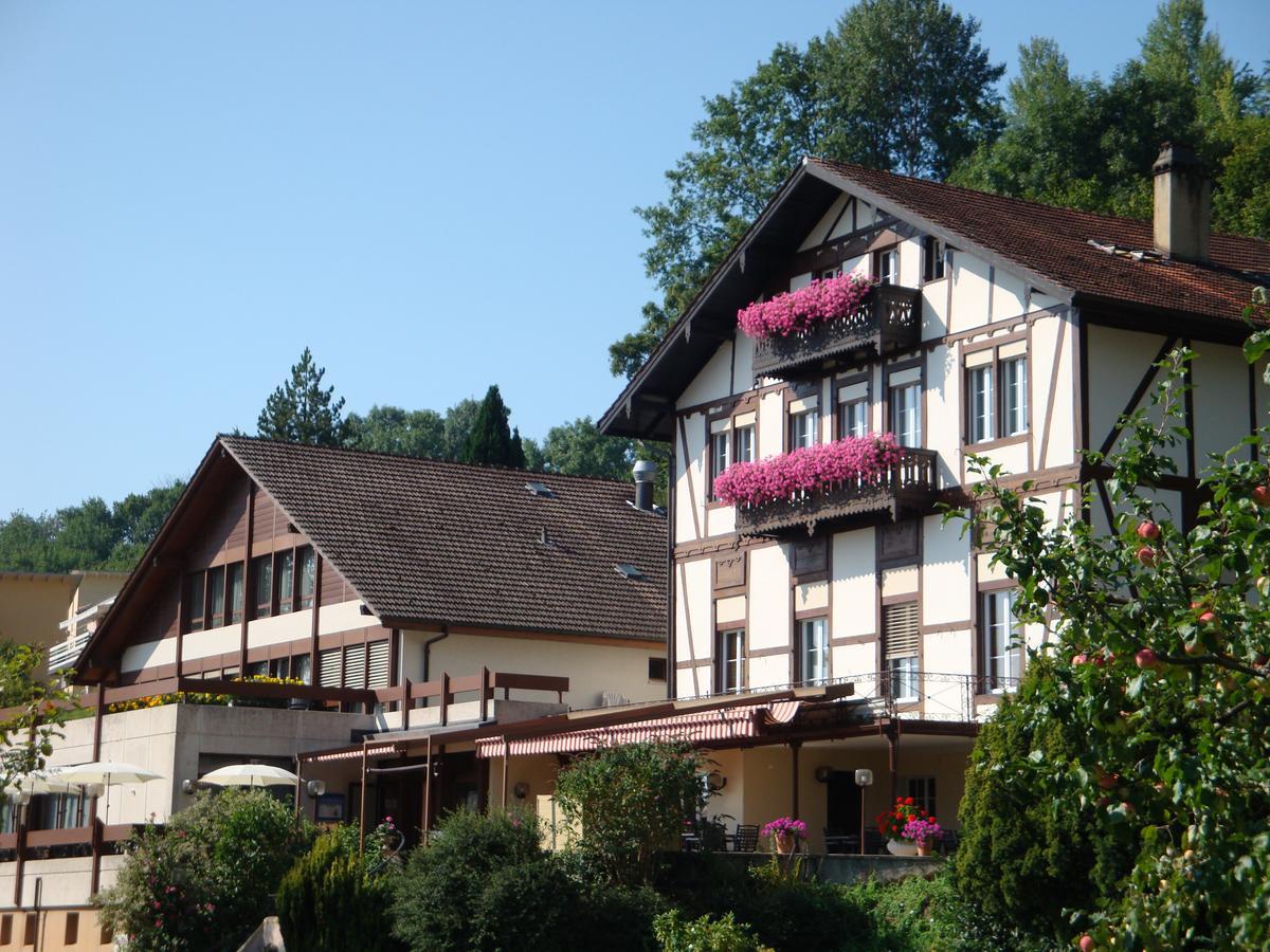 Hotel Restaurant Le Chalet Cortaillod Exterior foto